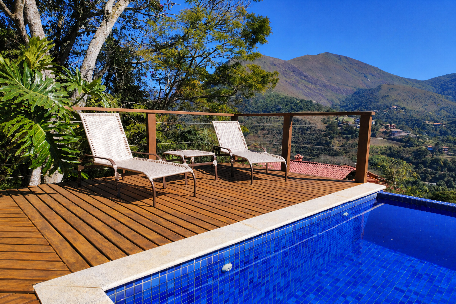 Piscina e natureza em Itaipava